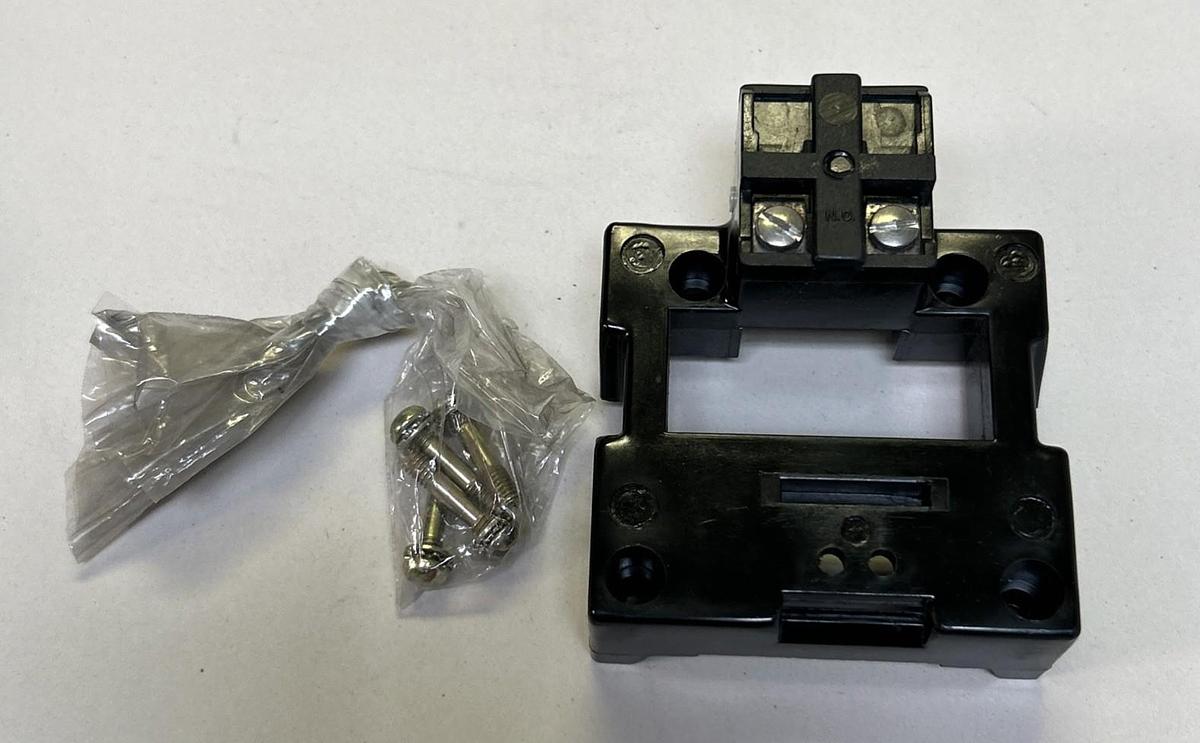 ALLEN BRADLEY,Z-21133,COIL COVER NOS