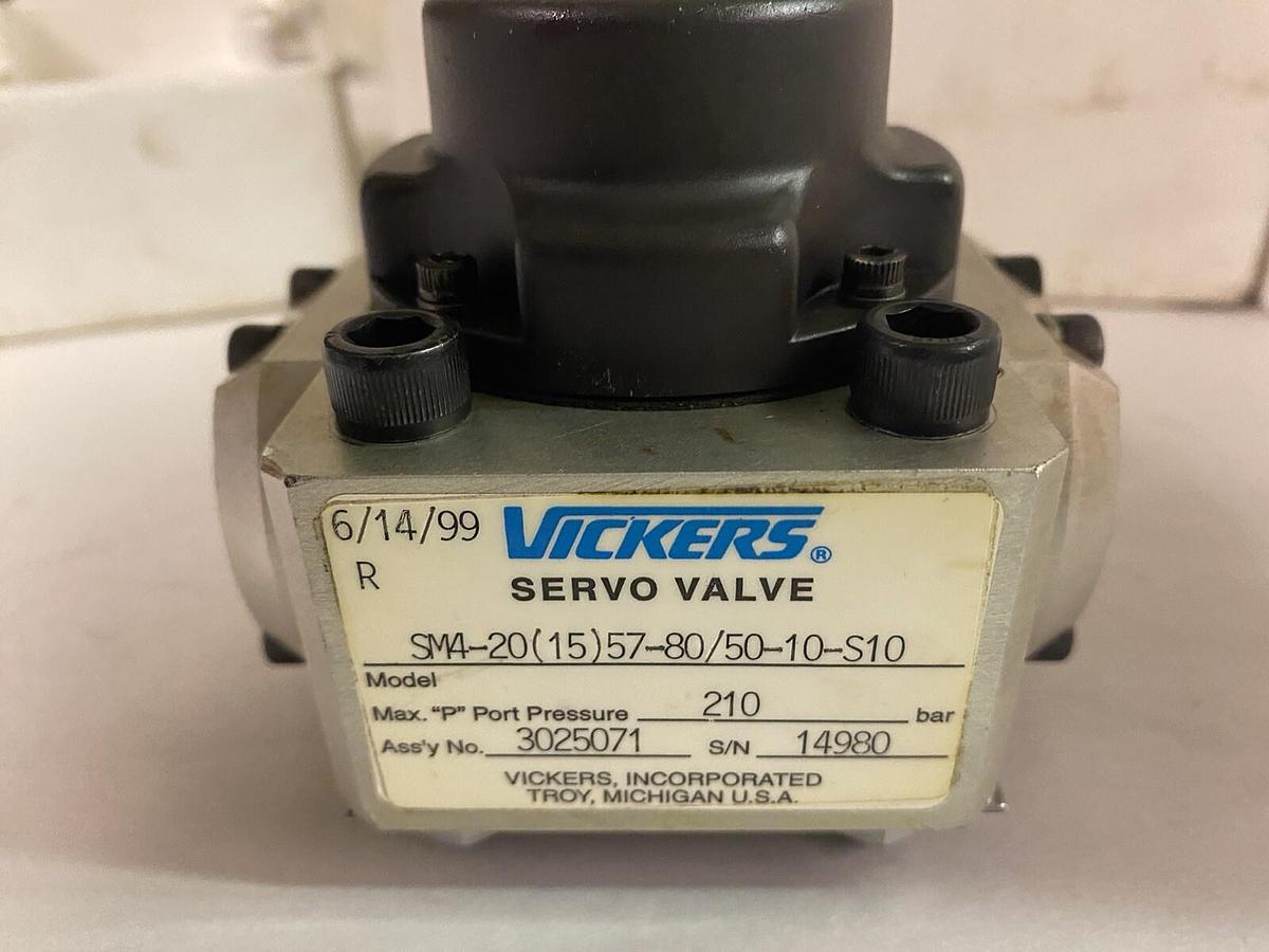 Used EATON VICKERS,SM4-20(15)57-80/50-10-S10, SERVO PROPORTIONAL VALVE