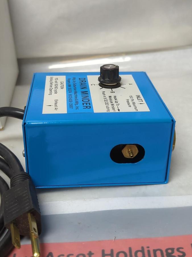 Used SUBURBAN MACHINE,50/60 CYCLE,DRAIN MINDER 110 VOLT PRE-OWNED