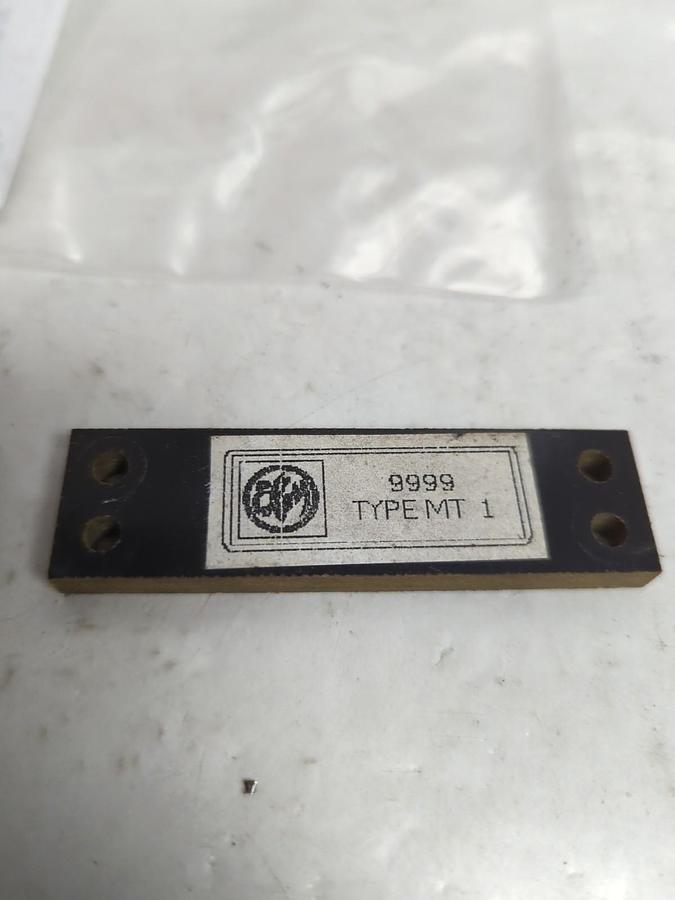 Used HUBBEL,9999 MT1,TYPE MT1 TIE BAR LOT OF 2 PRE-OWNED