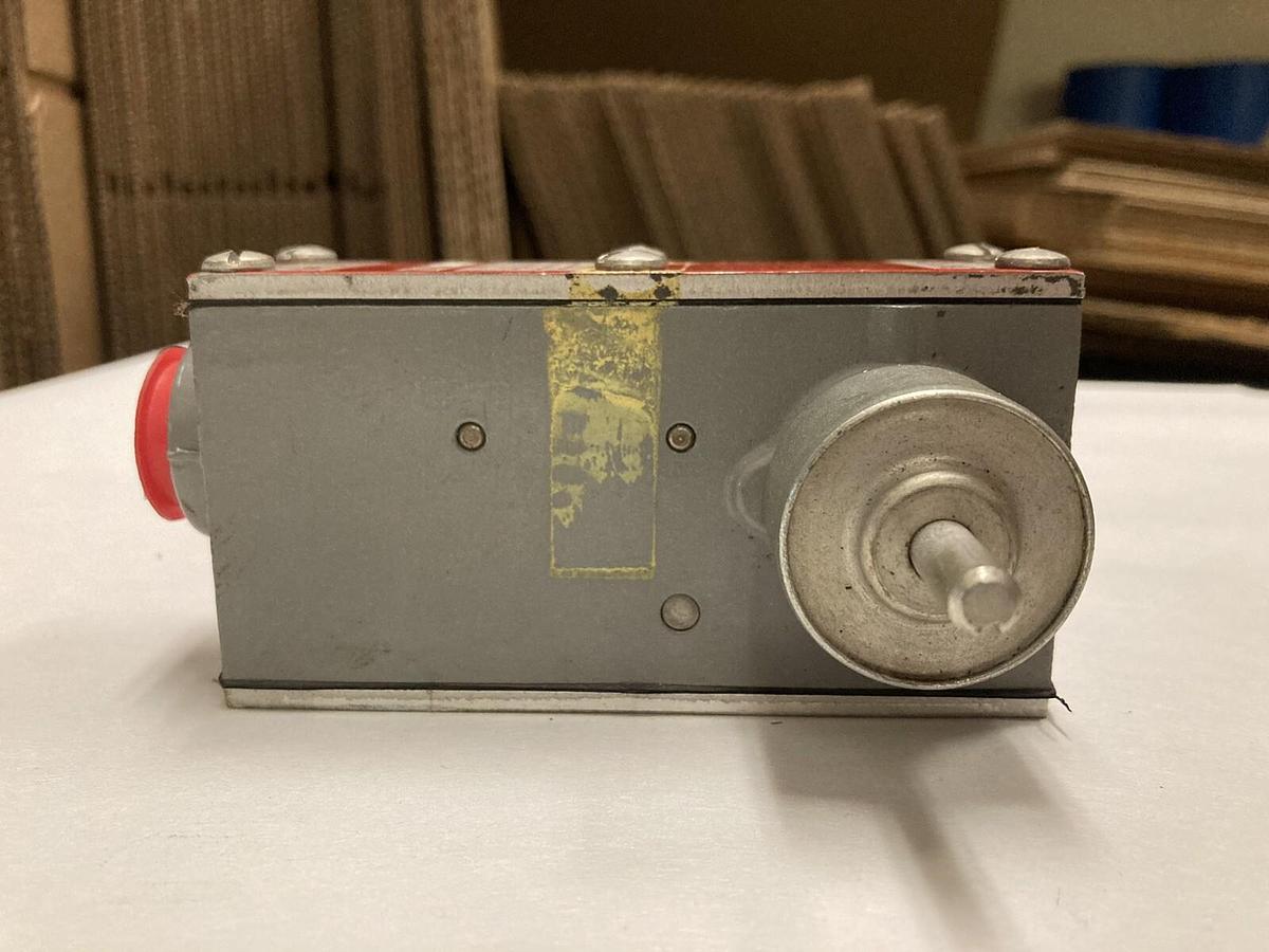 Used Namco,EA150-10013,Limit Switch