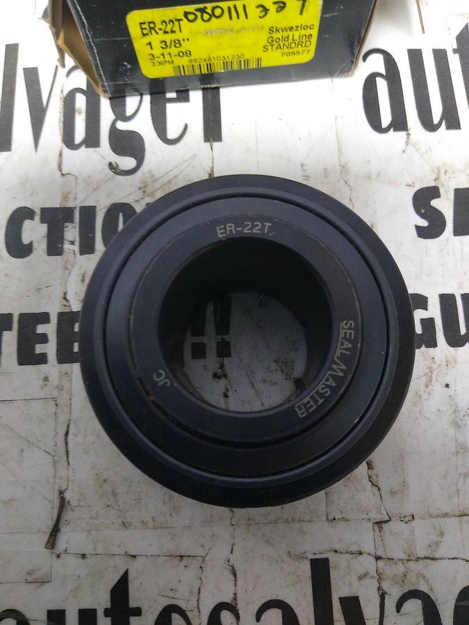 SEALMASTER,ER-22T,BALL INSERT BEARING 1-3/8 IN SKWEZLOC CONCENTRIC LOCKING NOS