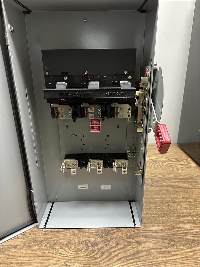 GE,TH3363M,Safety Switch 100Amp 600VAC Type 12