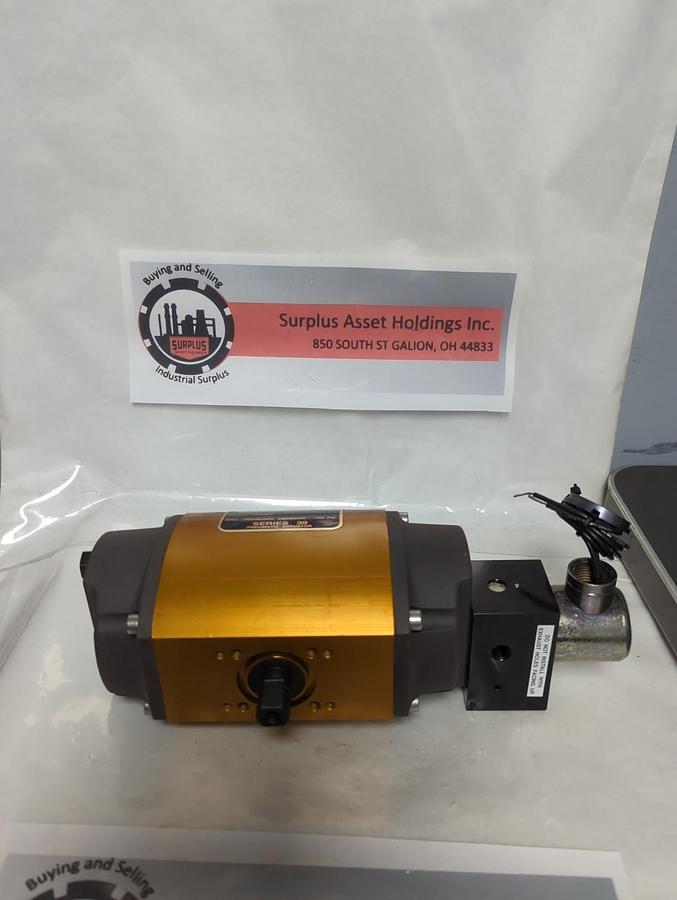 Used FLOWSERVE,MODEL 15 39,PNEUMATIC ACTUATOR W/ PARKER PM3D5080C SOLENOID VALVE