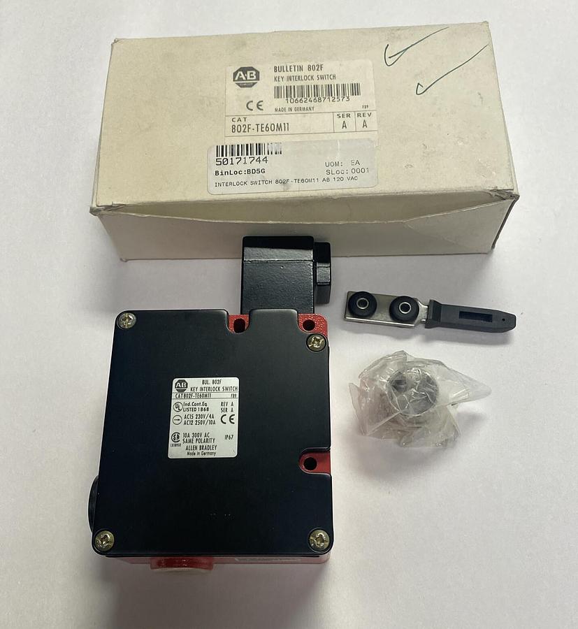 Used ALLEN BRADLEY,802F-TE60M11,SER A INTERLOCK SWITCH KEY NEW