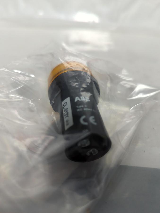 ABB.CL-513Y,PILOT LIGHT 110-130V AC NOS