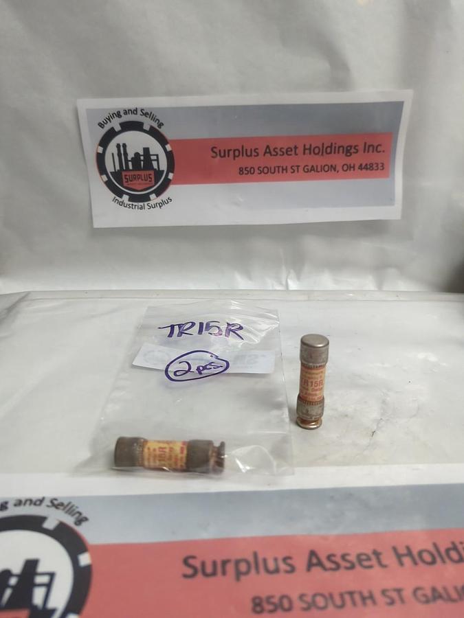 Used GOULD SHAWMUT,TR15R,TRI-ONIC 15 AMP FUSE LOT OF 2 PRE-OWNED