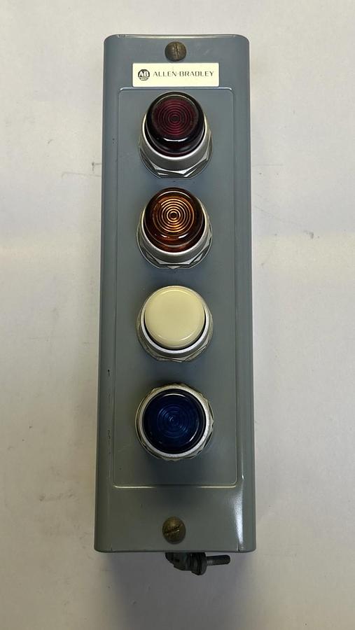 Used ALLEN BRADLEY,800H-4HZ,FOUR STATION PUSH BUTTON ENCLOSURE