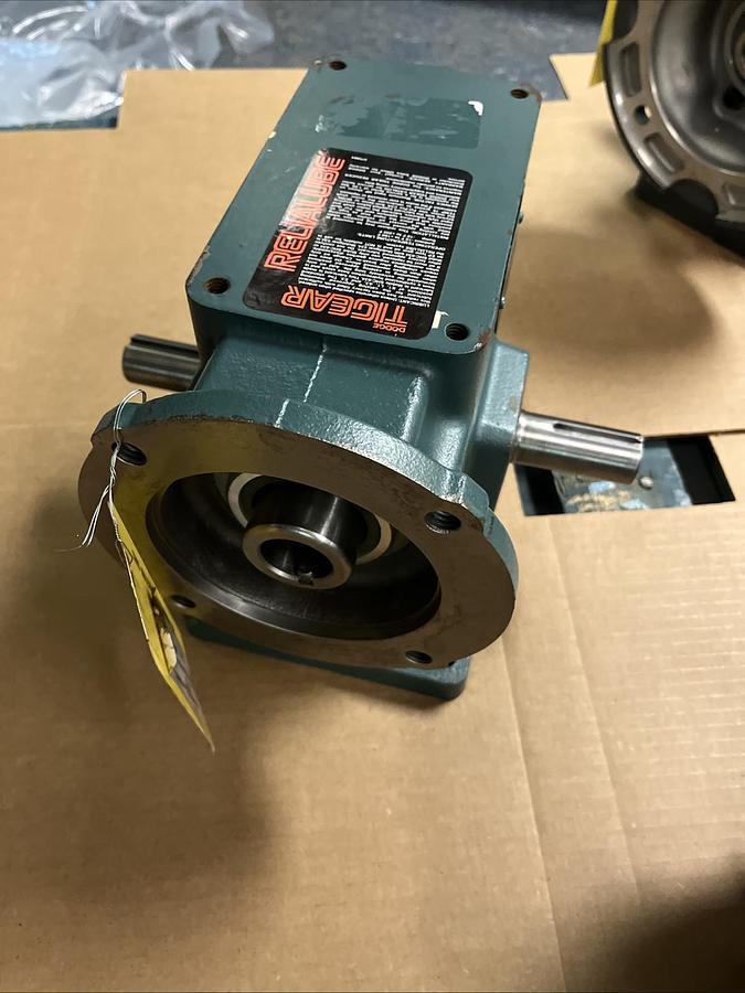 DODGE,9262B010M180LK,TIGEAR GEAR SPEED REDUCER RATIO 10 3.17HP 1750RPM
