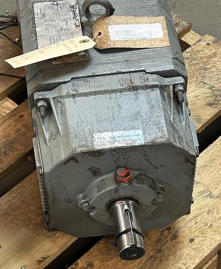 Used RELIANCE,01KA597350-NY,DC MOTOR 5HP 1380RPM 180V C1812ATZ FR BROKEN FOOT MOUNT