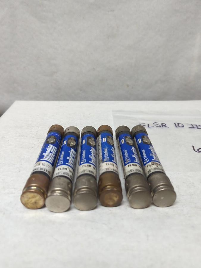 Used LITTELFUSE,FLSR10ID,INDICATOR 10 AMP FUSE LOT OF 6 PRE-OWNED