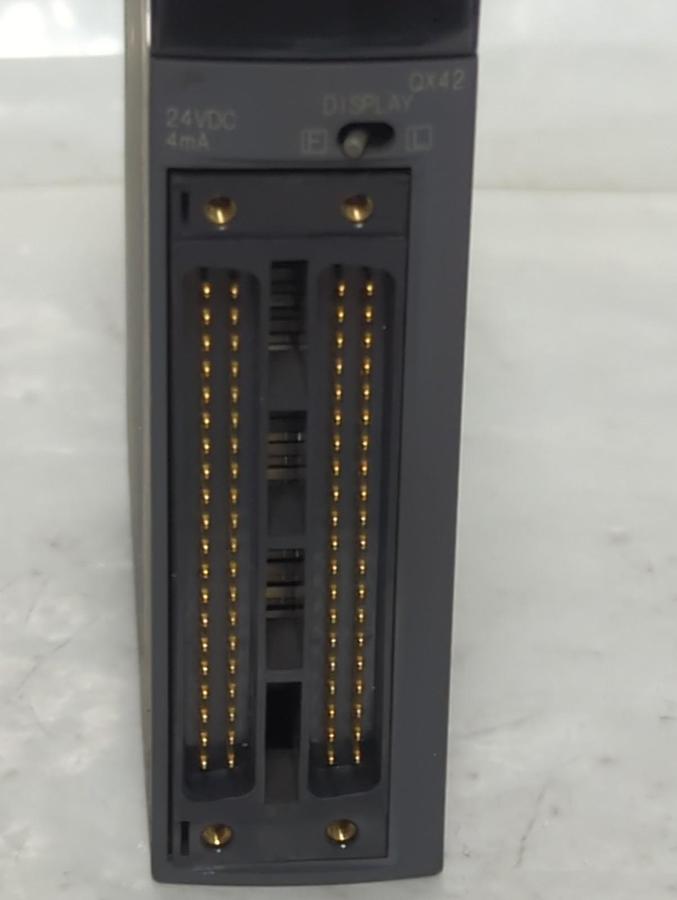 Used MITSUBISHI,QX42,INPUT MODULE 24VDC 4mA PRE-OWNED