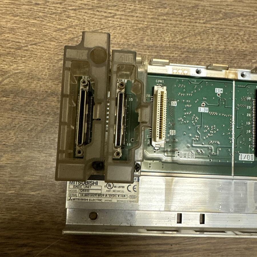 Used Mitsubishi,Q68B,Base Unit