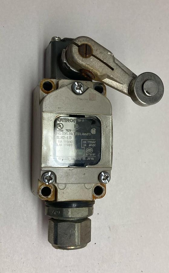 Used Omron,WLD2-LD,Limit Switch 115VDC 10A Type 3, 4 and 13