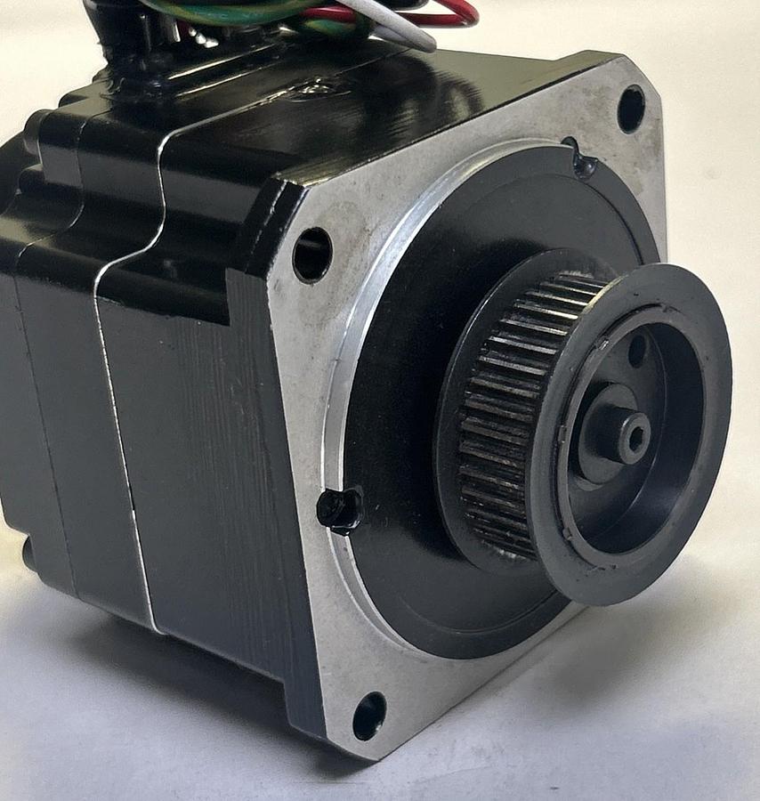 Used DAIHEN,W-L01050,AC SERVO MOTOR
