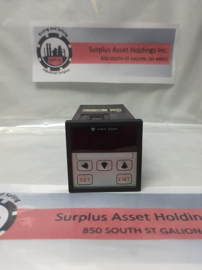 Used EAGLE SIGNAL,SX200A6,DIGITAL TIMER 50/60HZ 250VAC 5A MOD.1 PRE-OWNED