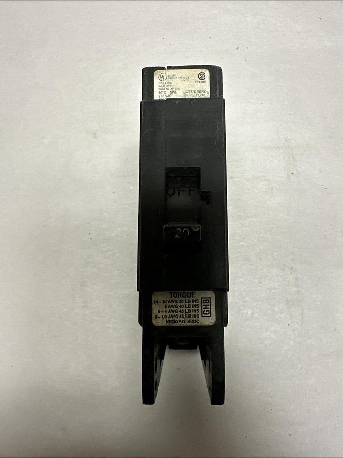 Used Cutler Hammer,GHB1020,1 Pole 20 Amp Bolt On Circuit Breaker  LOT of 2
