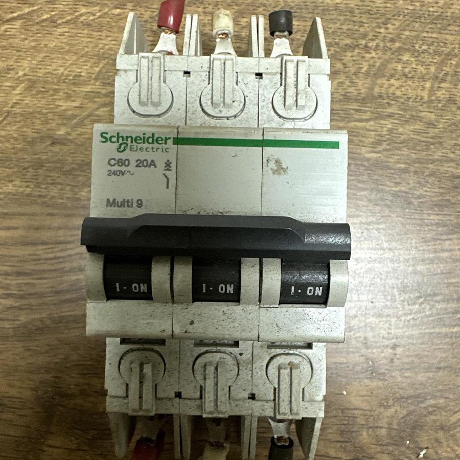 Used Schneider Multi 9,C60 20A,Circuit Breaker