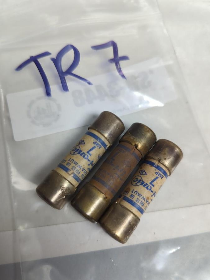 Used SHAWMUT,TR7,TRI-ONIC 7 AMP FUSE LOT OF 3 PRE-OWNED
