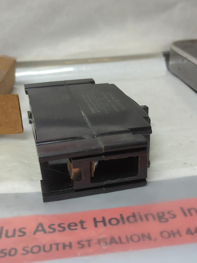 GENERAL ELECTRIC,TE111020WL,CIRCUIT BREAKER 1-POLE 20 AMP NOS