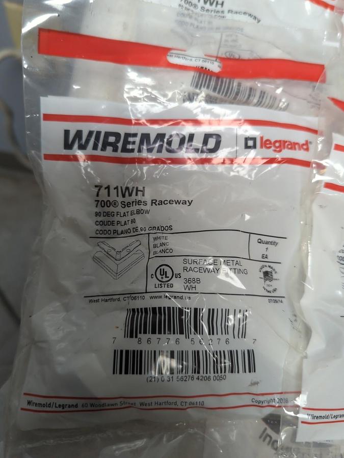 WIREMOLD/LEGRAND,711WH,SERIES 700 RACEWAY 90° FLAT ELBOW LOT OF 12 NEW