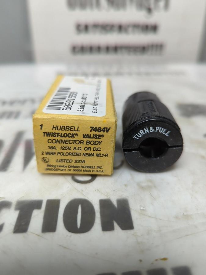 HUBBELL,7464V,TWIST LOCK CONNECTOR 2-POLE 2-WIRE 15 AMP NOS