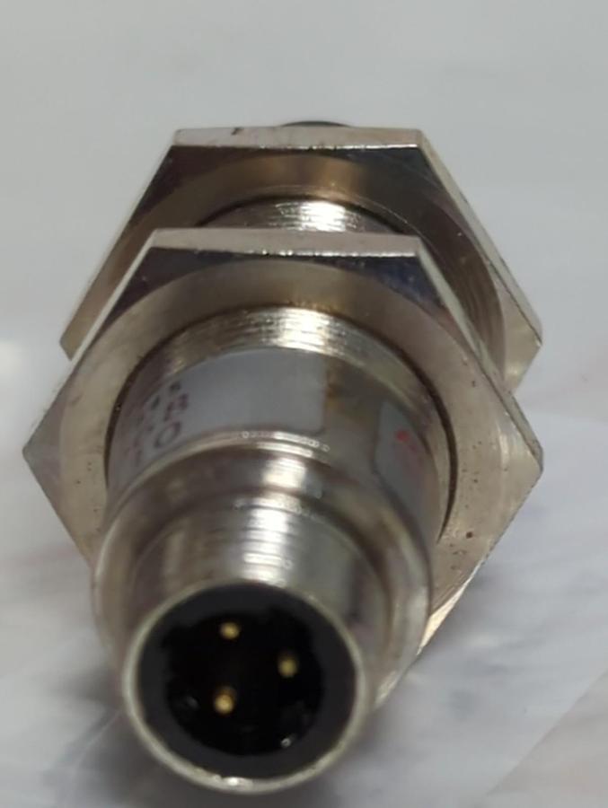 Used PULSOTRONIC,ISSC T18-A1610,PROXIMITY SWITCH PRE-OWNED