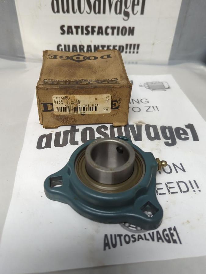 DODGE,124608,FLANGE MOUNT BEARING 3-BOLT MOUNT 1-3/16 IN BORE LFSG103 NOS
