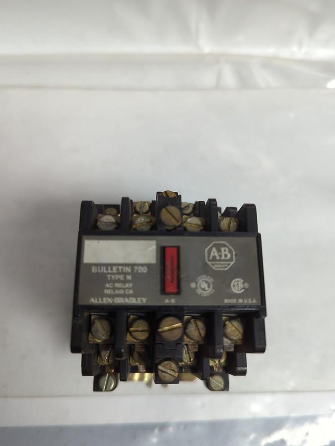 Used ALLEN BRADLEY,700-N400A1,SERIES C AC RELAY PRE-OWNED
