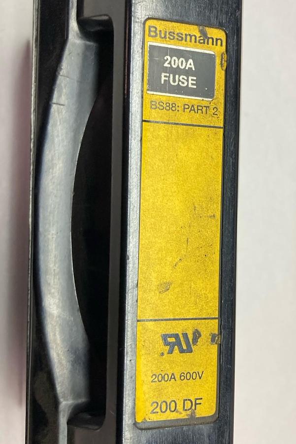 Used Cooper Bussmann,200 DF,Fuse Holder 200A 600V