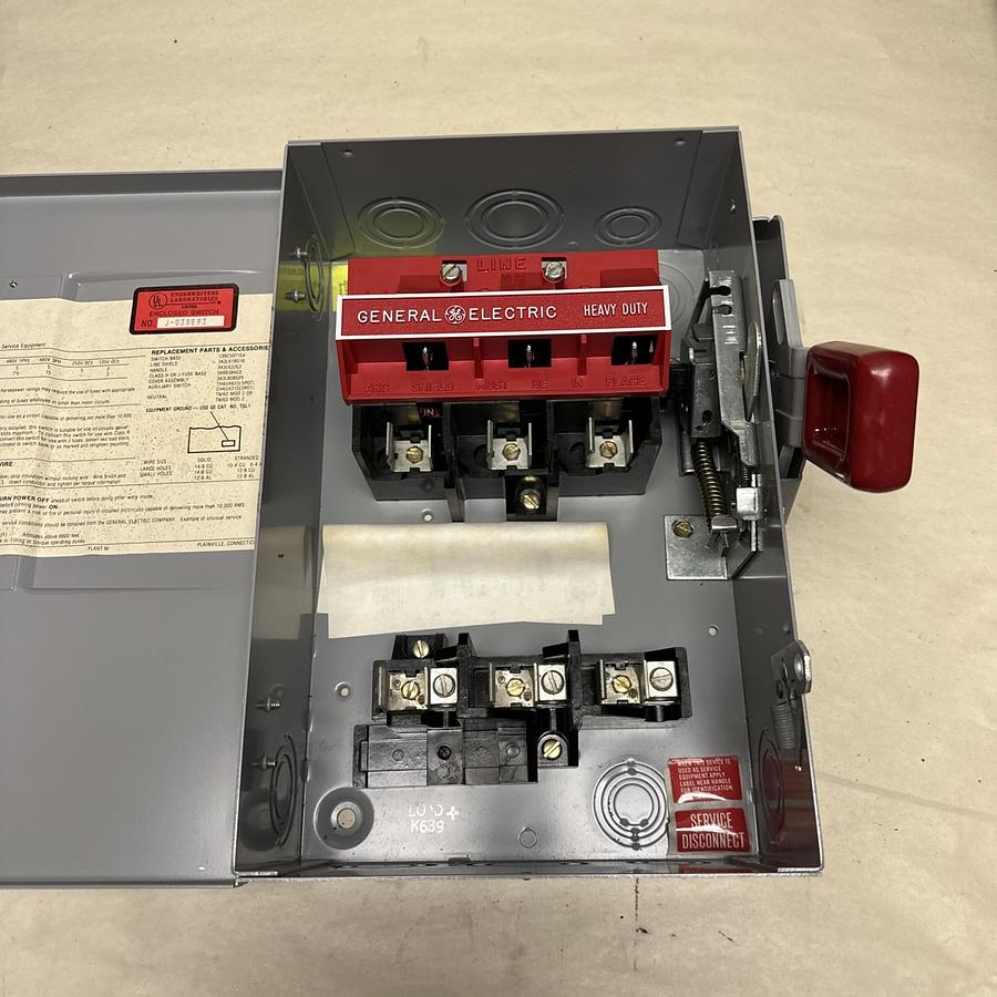 General Electric,TH3361,30A 600VAC 250VDC Safety Switch