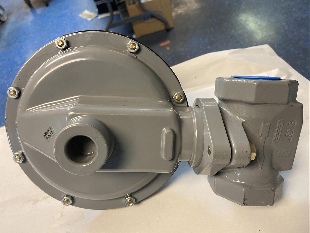 Fisher Controls,S301,Gas Valve Orifice 1/2 INCH Inlet and Outlet 1-1/2 INCH