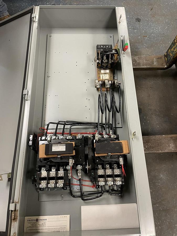 GE,300,GENERAL ELECTRIC LINE CONTROL SIZE 3 CR311 REVERSING COMBINATION STARTER