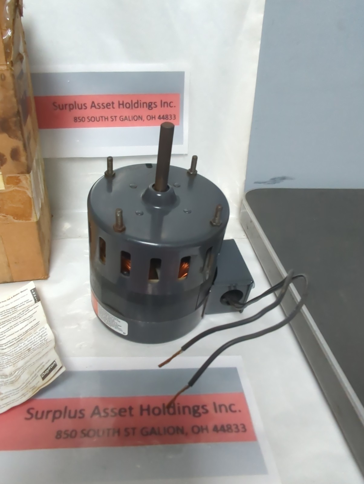 DAYTON,3M576A,1-PHASE MOTOR 115V 1/10HP NOS
