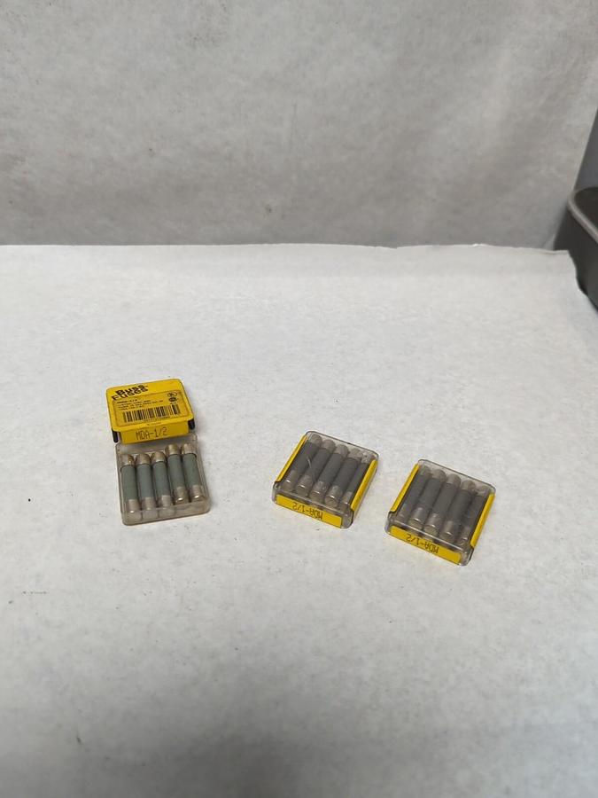 COOPER BUSSMANN,MDA-1/2,CARTRIDGE 1/2 AMP FUSE LOT OF 15 NOS