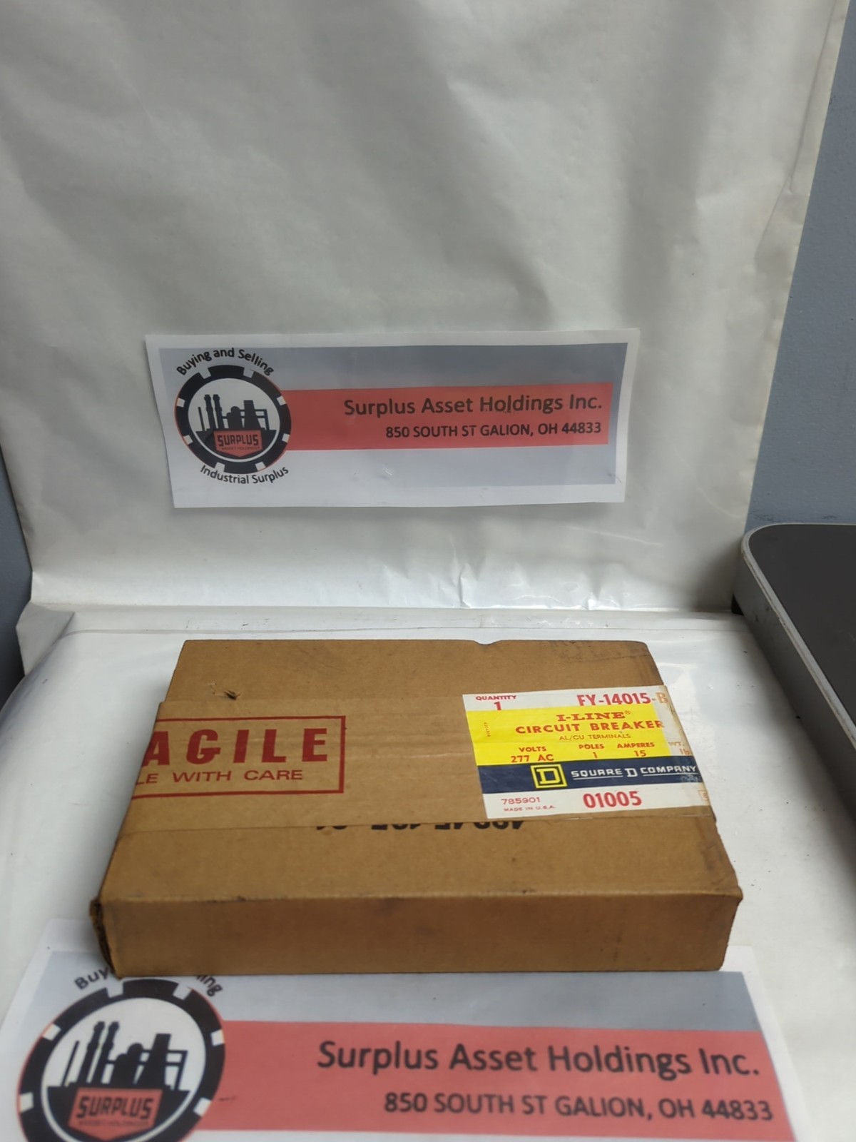 SQUARE D,FY-14015-B,CIRCUIT BREAKER I-LINE 1-POLE 15 AMP 277VAC 15A 1-POLE NOS