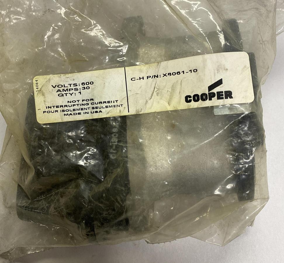 Used Cooper,X8061-10,Round & Oval Connectors NOS