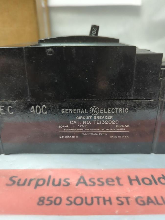 Used GENERAL ELECTRIC,TE132020,CIRCUIT BREAKER 3-POLE 20 AMP PRE-OWNED