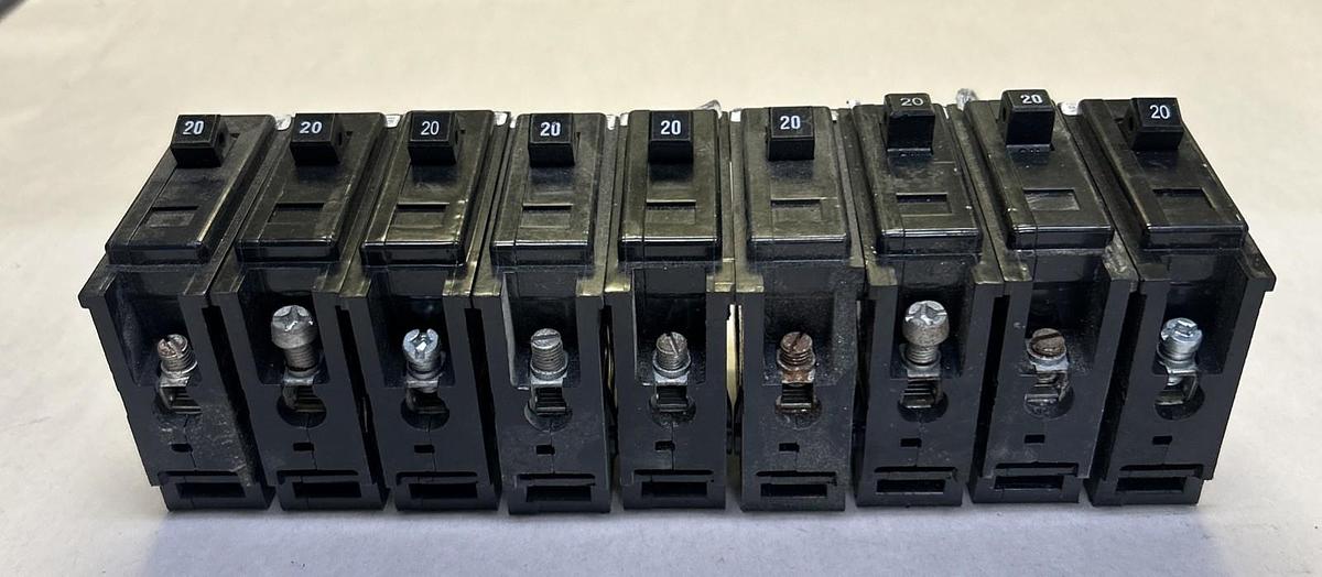 Used CUTLER-HAMMER,BA120,CIRCUIT BREAKER 20A 120/240V 1P LOT OF 9
