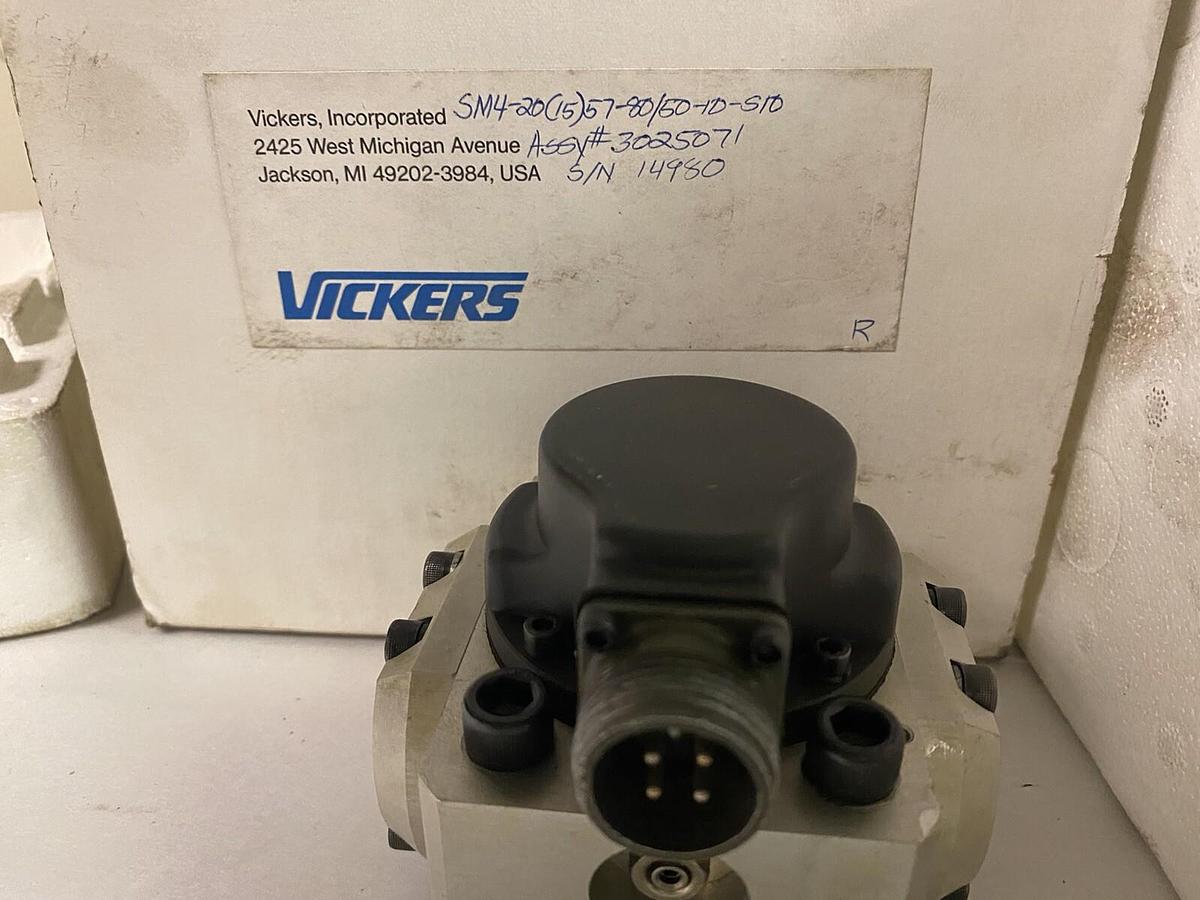 Used EATON VICKERS,SM4-20(15)57-80/50-10-S10, SERVO PROPORTIONAL VALVE