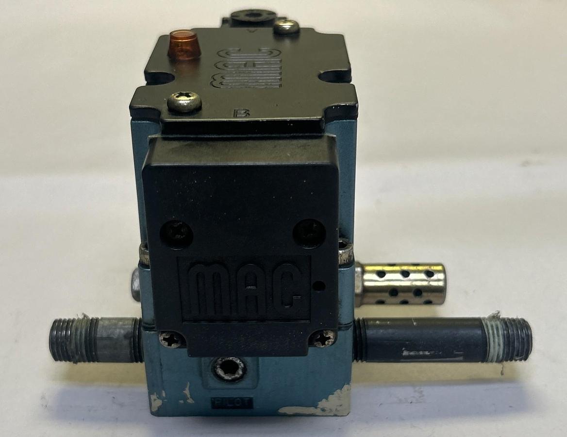 Used MAC VALVES,6313D-000-PM-112DA,PNEUMATIC SOLENOID VALVE