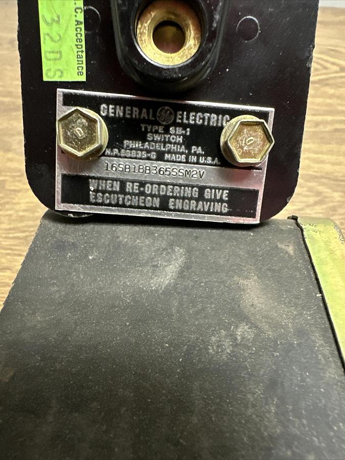 Used GE,16SB1BB365SSM2V,Type SB1 Rotary Switch