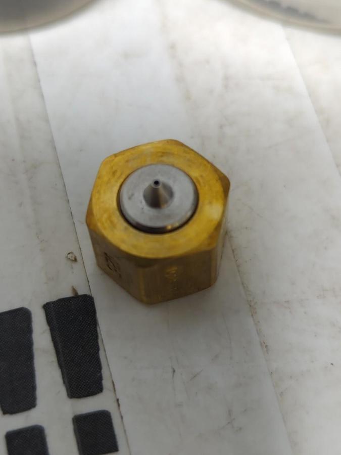 NORDSON,1026685,SPRAY NOZZLES LOT OF 3 NEW