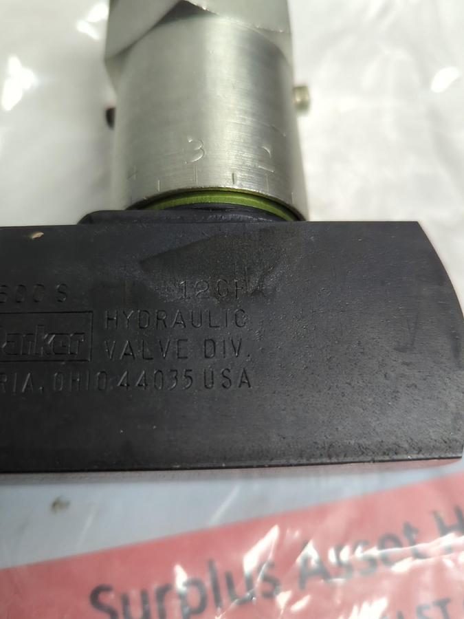 Used PARKER,F1600S,HYDRAULIC FLOW VALVE PRE-OWNED