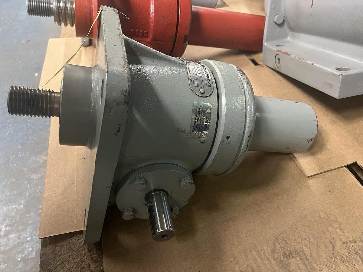 Used DUFF NORTON,M10419-91,WORM GEAR ACTUATOR