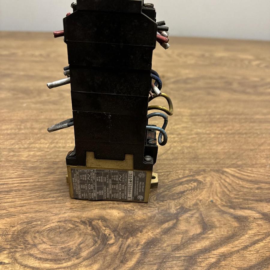Used A-B,700-P1200A1,Control Relay