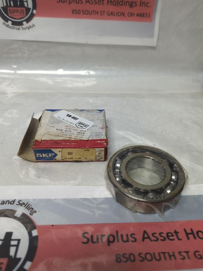 SKF,6207,DEEP GROOVE BALL BEARING NOS