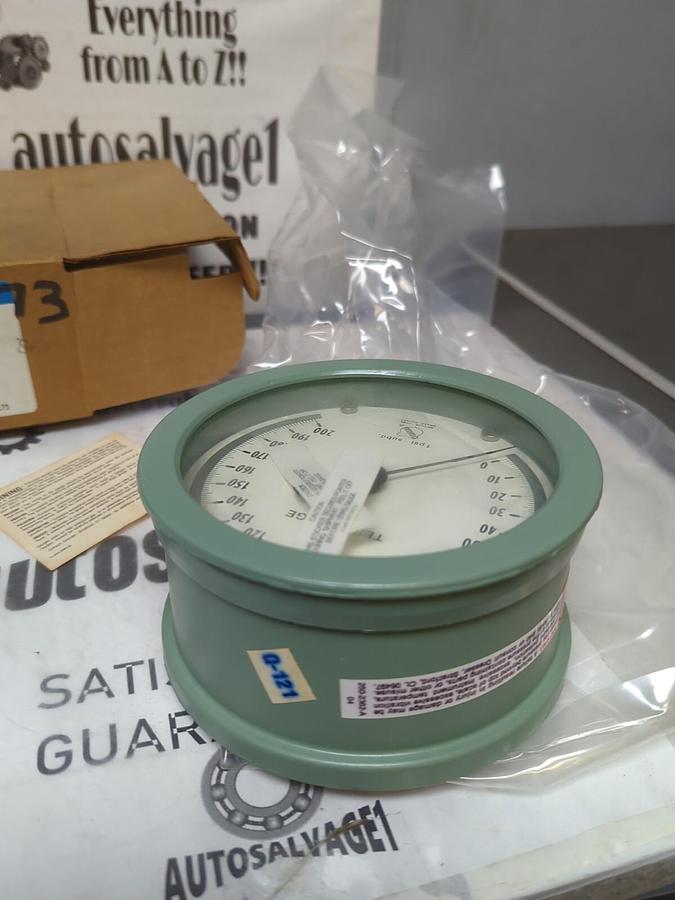 ASHCROFT,45-1082-AS-021,4-1/2 IN TEST GAUGE200 PSI 1/4 IN NPT NOS