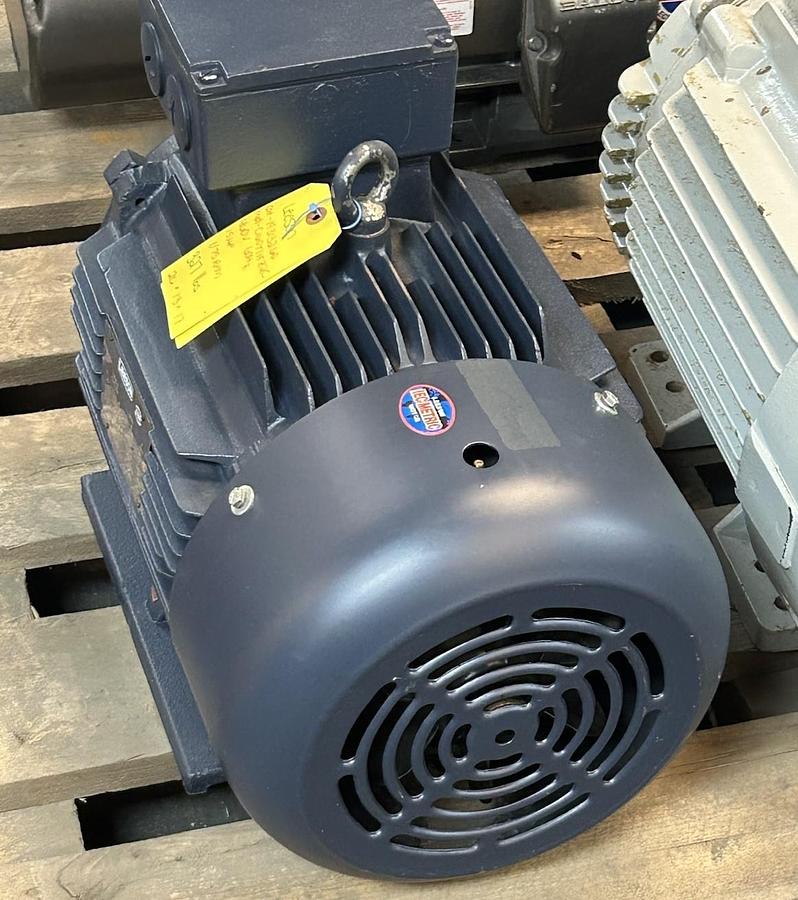 Used LEESON,193132.60,MOTOR 15HP 230/460V 1175RPM 3PH DF160L FRAME