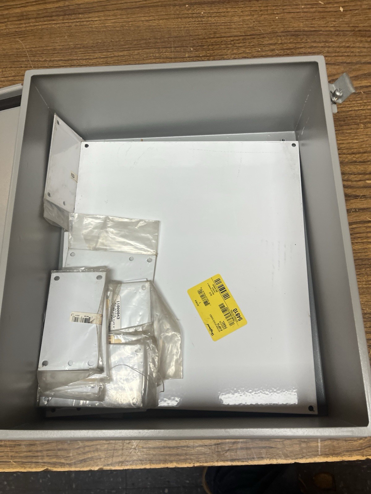 WIEGMANN,B161406CHWW,ELECTRICAL ENCLOSURE 16"X14"X6" TYPE 12,13